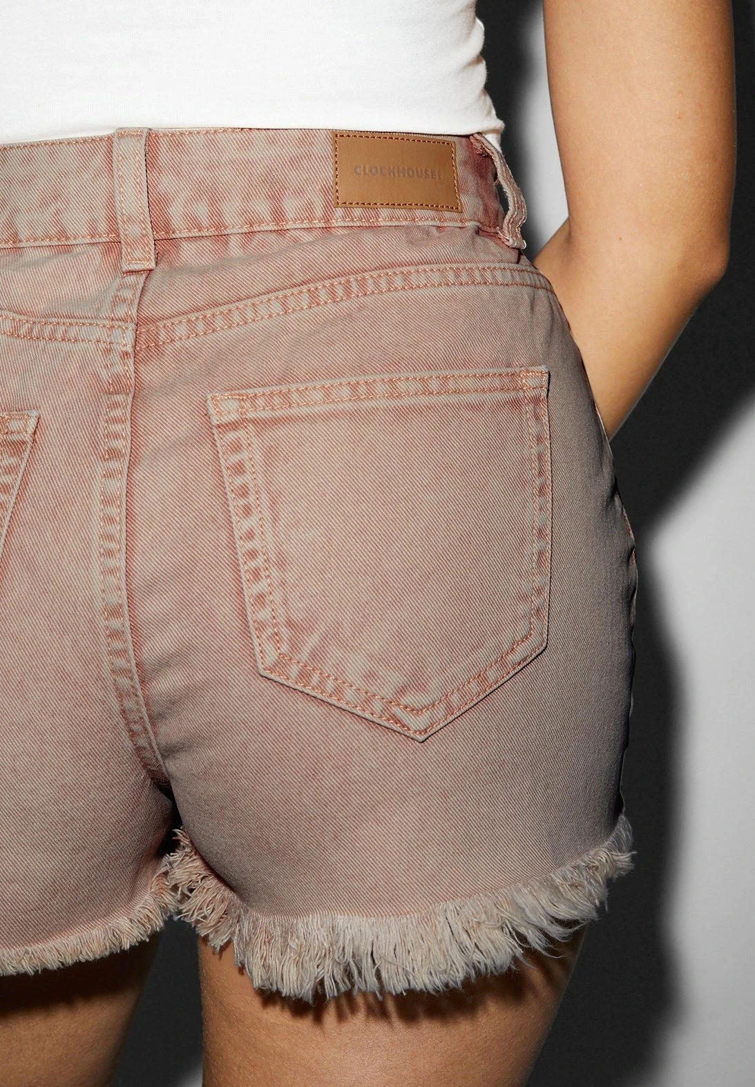 Short En Jean - Light Brown 4 Short En Jean - Light Brown – Image 4