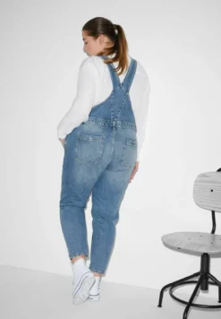 Salopette - Denim Light Blue 8 Salopette - Denim Light Blue -Clockhouse 1d27eb841f944633822584bbf68a02ea