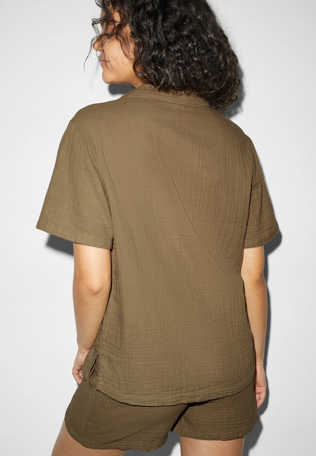 Blouses - Chemisier - Light Green 2 Blouses - Chemisier - Light Green – Image 2