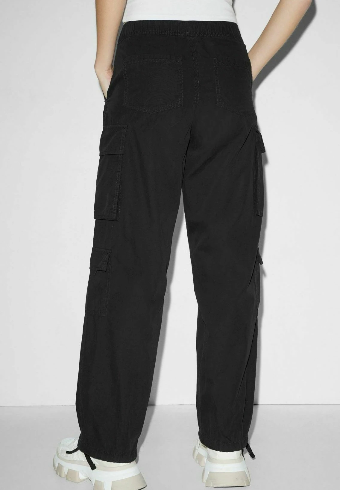Pantalon Cargo - Pantalon Cargo 3 Pantalon Cargo - Pantalon Cargo – Image 3
