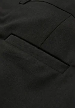 Short - Black -Clockhouse 47fb7c49bce64a2c818c3057383b75d4