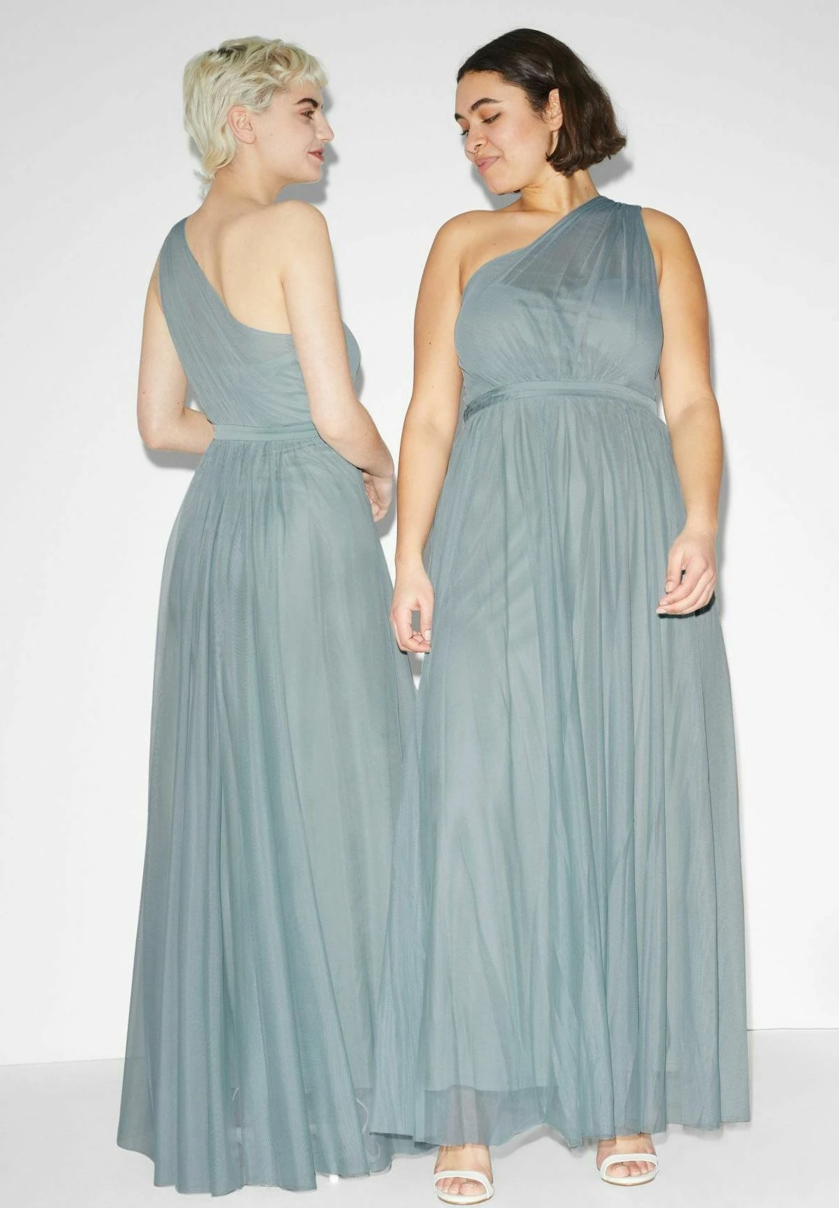 Robe De Cocktail - Turquoise 2 Robe De Cocktail - Turquoise – Image 2