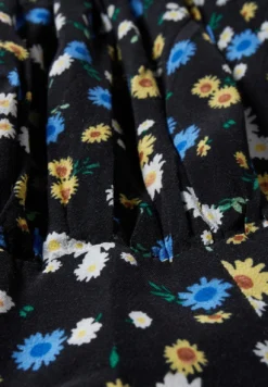 Robe De Jour - Black -Clockhouse 73af0bca82b74c568aef80a3bd4aefb9