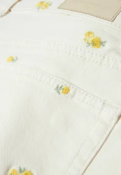 Short En Jean - Light Beige -Clockhouse 73c48bf837774a24b82503dbbeb5c35b