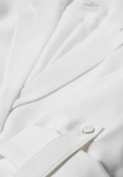 Manteau Court - White 13 Manteau Court - White -Clockhouse a3f653367062421ab7a60c72798cf594