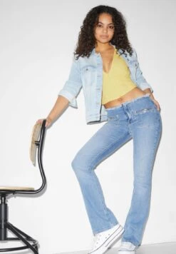 Blouse - Light Yellow 10 Blouse - Light Yellow -Clockhouse ab7a413086bc47ab98f7f3202ab8ff4f