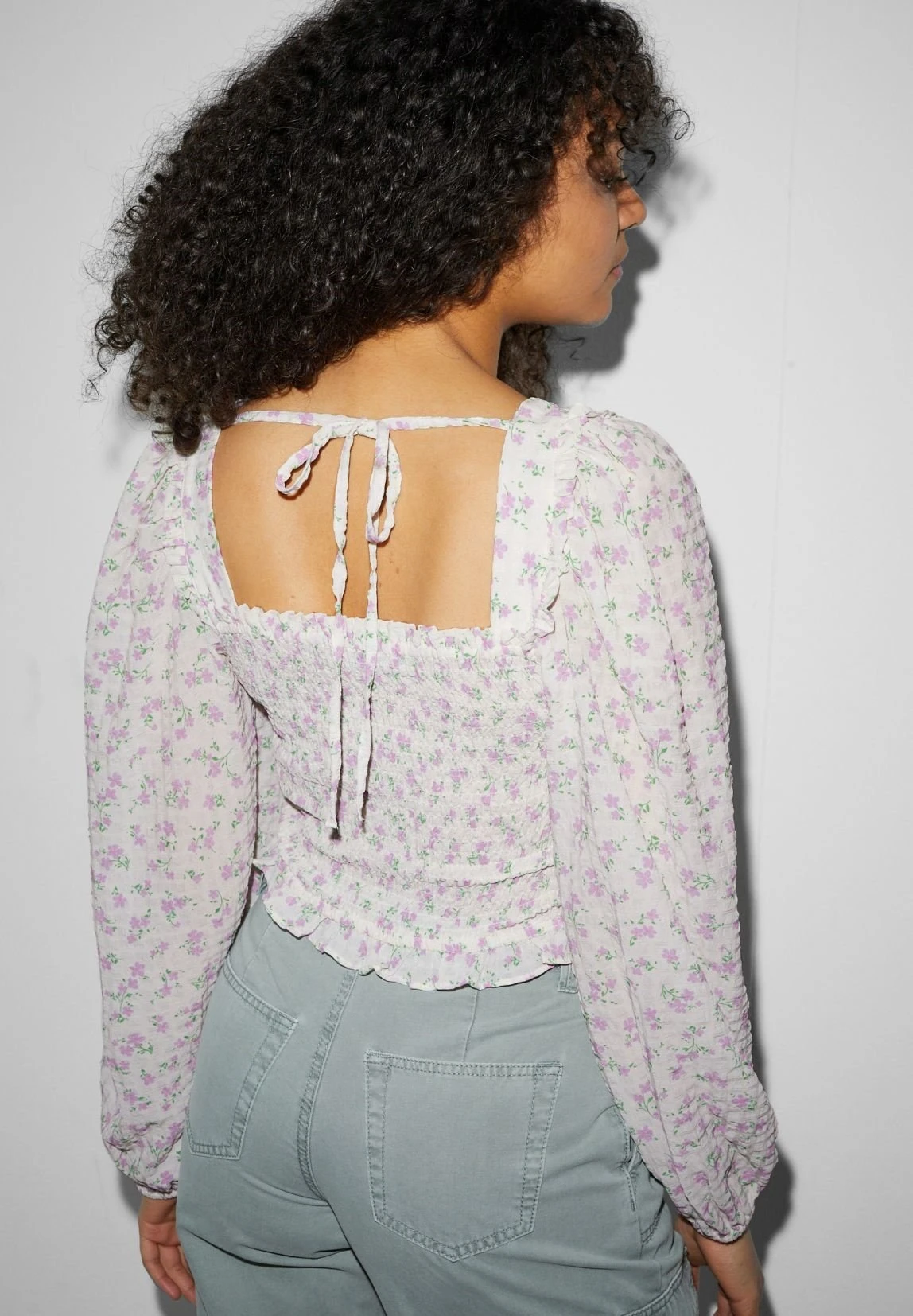 Blouse - Cremewhite 3 Blouse - Cremewhite – Image 3