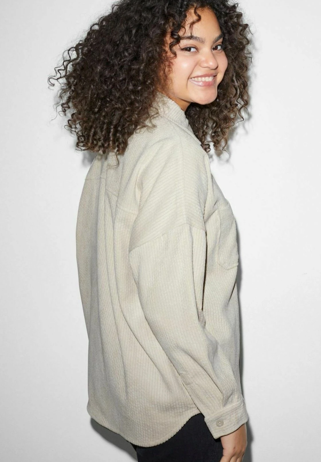 Chemisier - Light Beige 3 Chemisier - Light Beige – Image 3