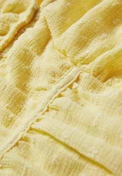 Blouse - Light Yellow 13 Blouse - Light Yellow -Clockhouse da7c63bd0d6643fab63a68182a82865b