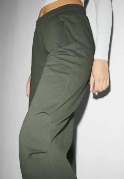 Pantalon De Survêtement - Green 10 Pantalon De Survêtement - Green -Clockhouse e78181c120c2458081ade422b12b1b4e