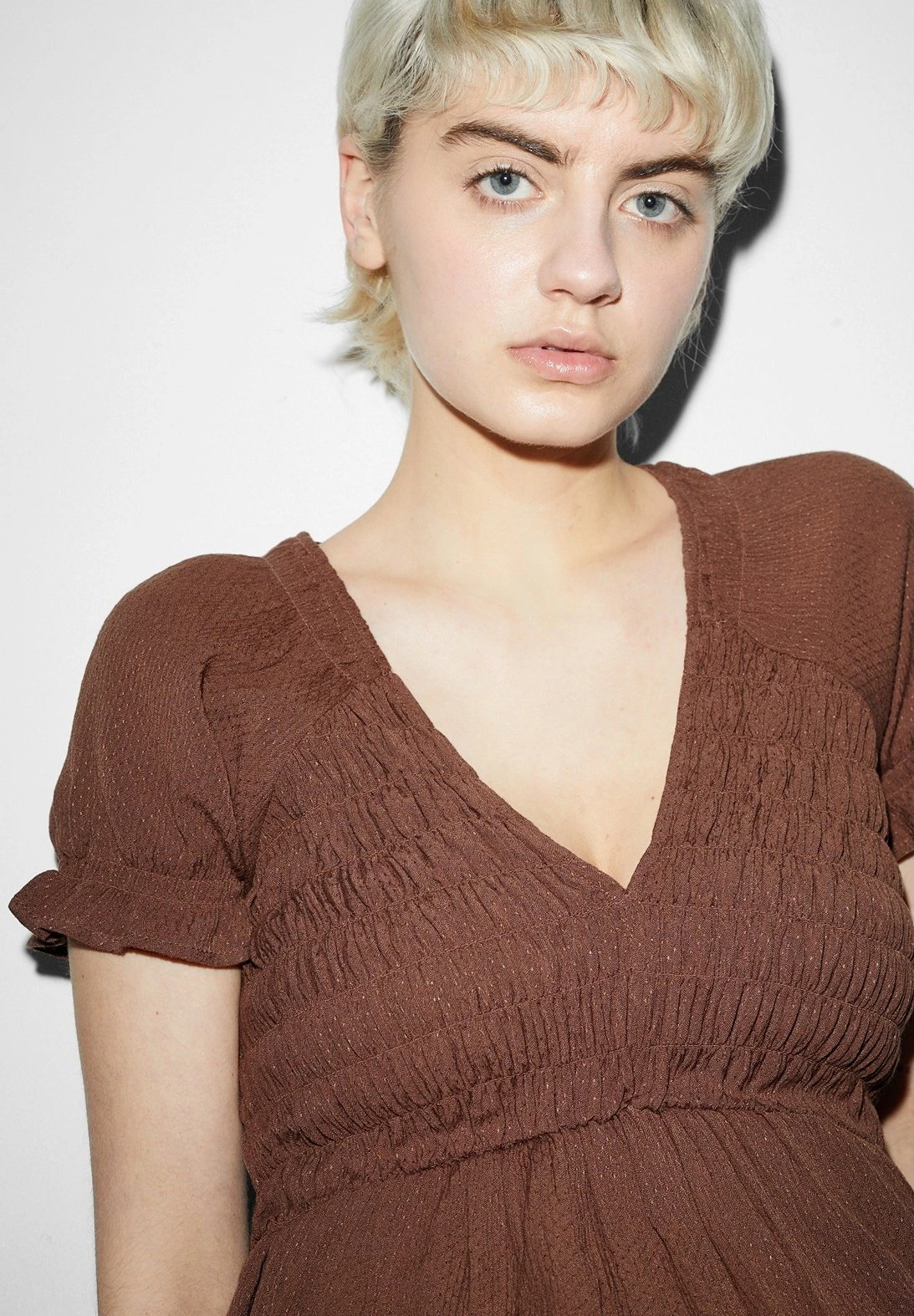 Blouse - Brown 3 Blouse - Brown – Image 3